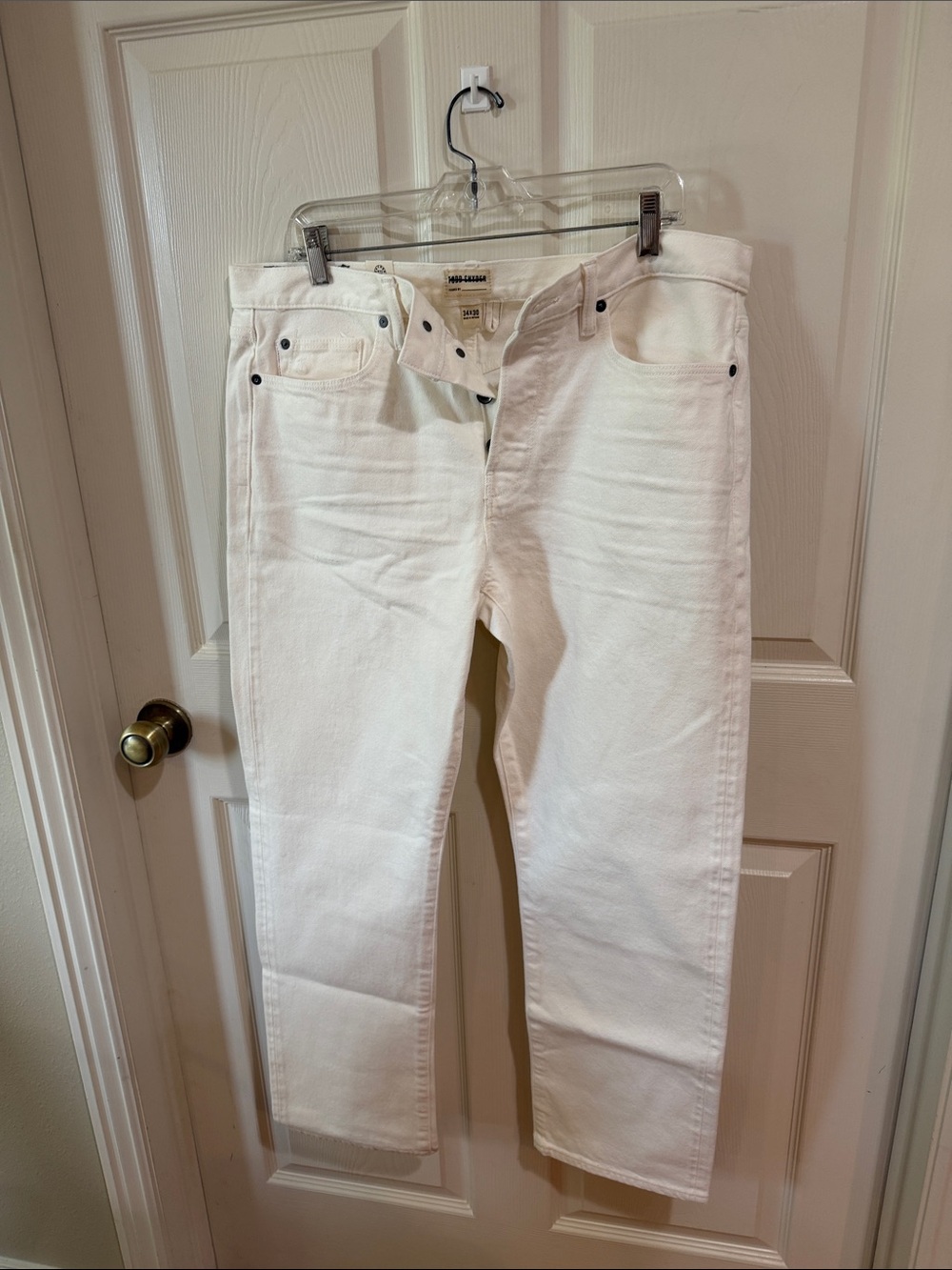 Todd Snyder Off-White Straight Fit Leg Jeans Sz 34/30. Box55